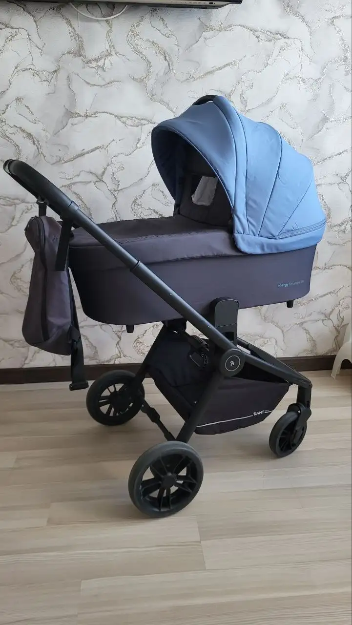 Продам коляску 2 в 1 Rant с автолюлькой и аксессуарами - Коляски (Товары для детей) в Сургут