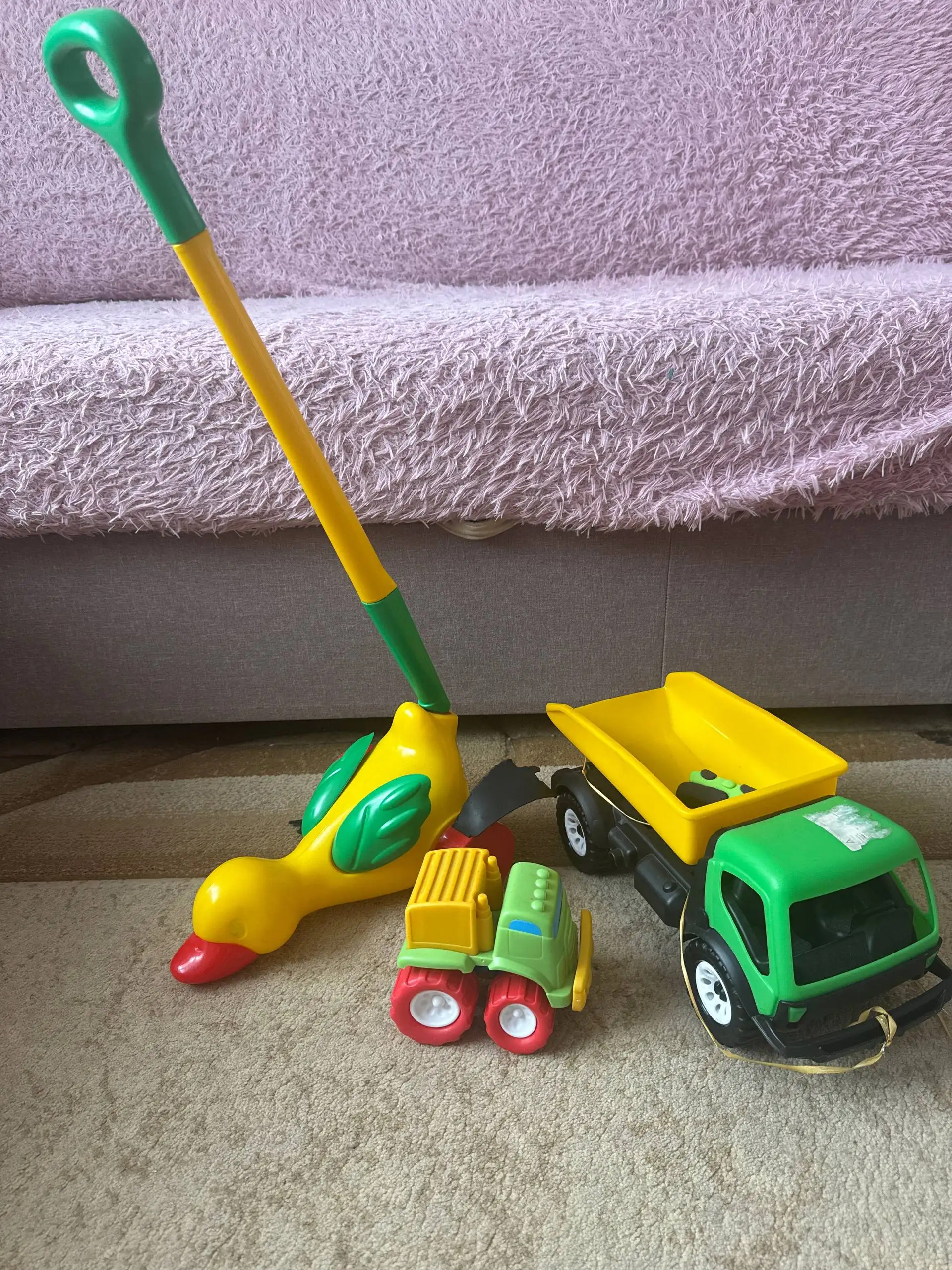 Объявление о детской барахолке в Сургуте - Детские товары (Барахолка) в Сургут