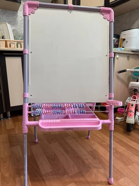 Отдам детскую доску, стол и развивающие материалы - частное объявление в Сургут