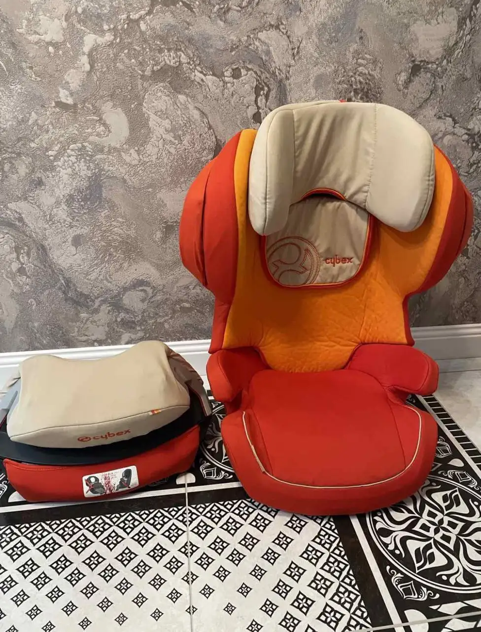 Регулировка столика и подголовника детского автокресла - Автокресла (Товары для детей) в Сургут