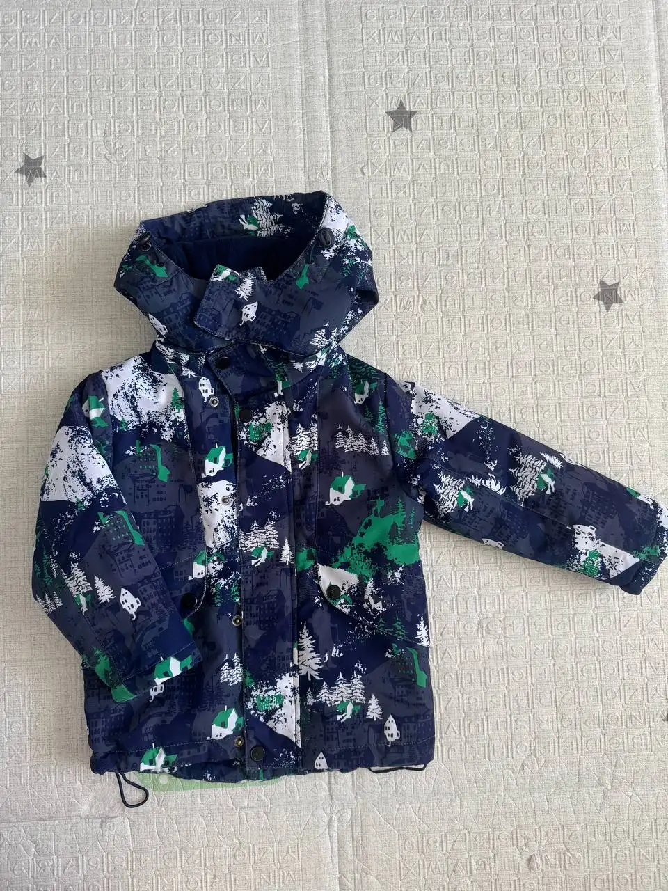 Курточка на весну, размер 92 - Верхняя одежда (Одежда) в Сургут