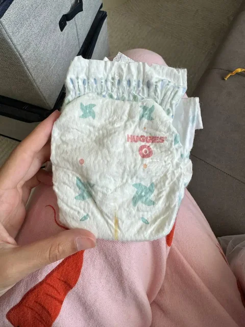 Подгузники Huggies и Lovular - Подгузники в Сургут
