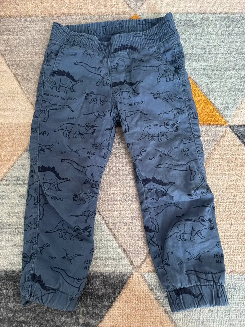 Детская одежда H&M (костюм и штаны) - Одежда для детей (Товары для детей) в Сургут