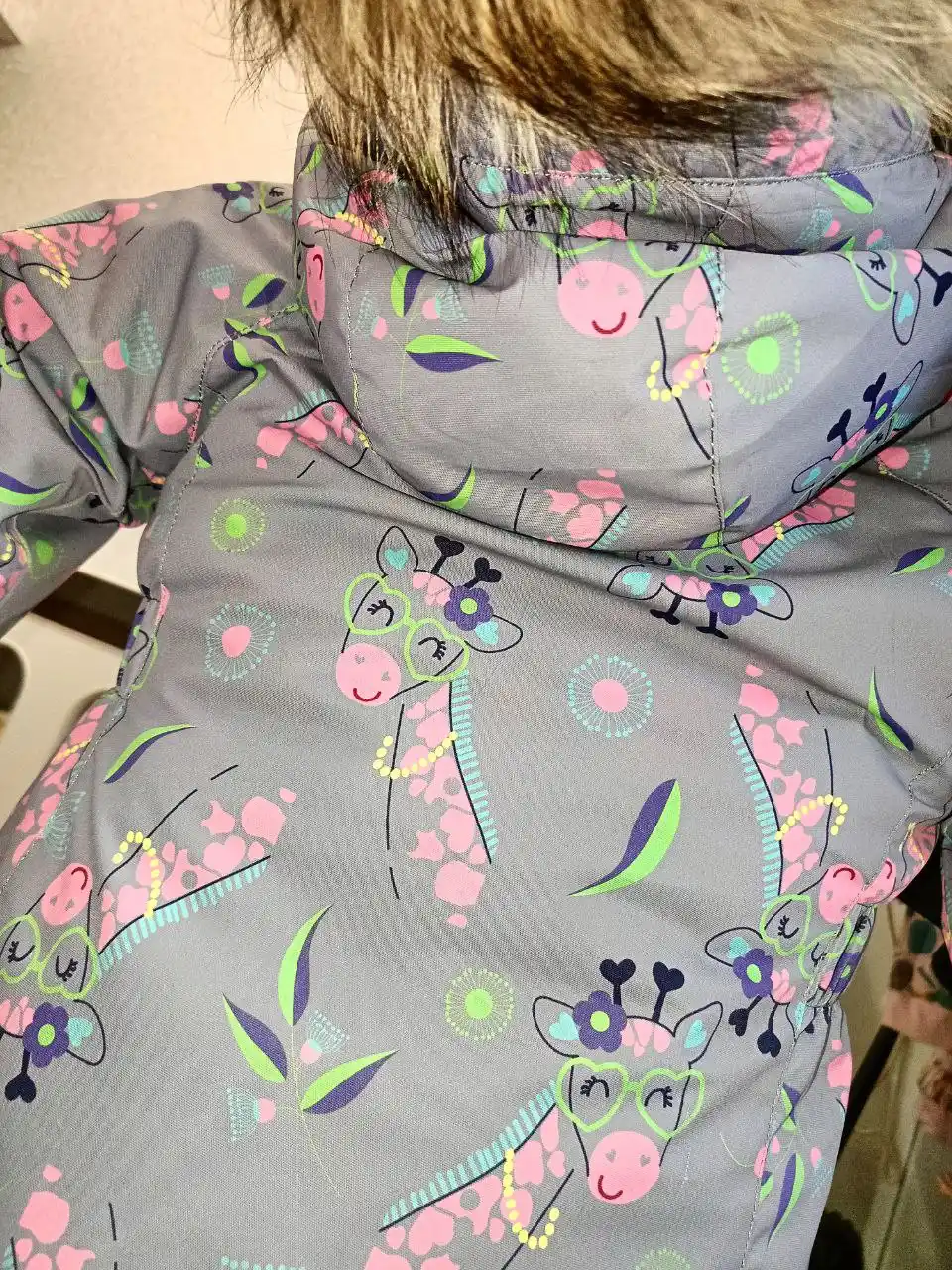 Зимний костюм для девочки