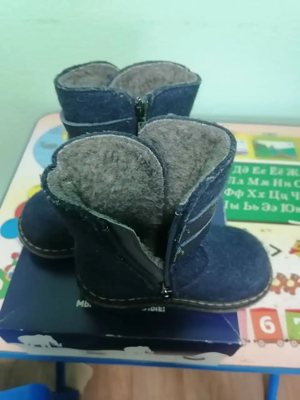 Продам унтоваленки 24 размер