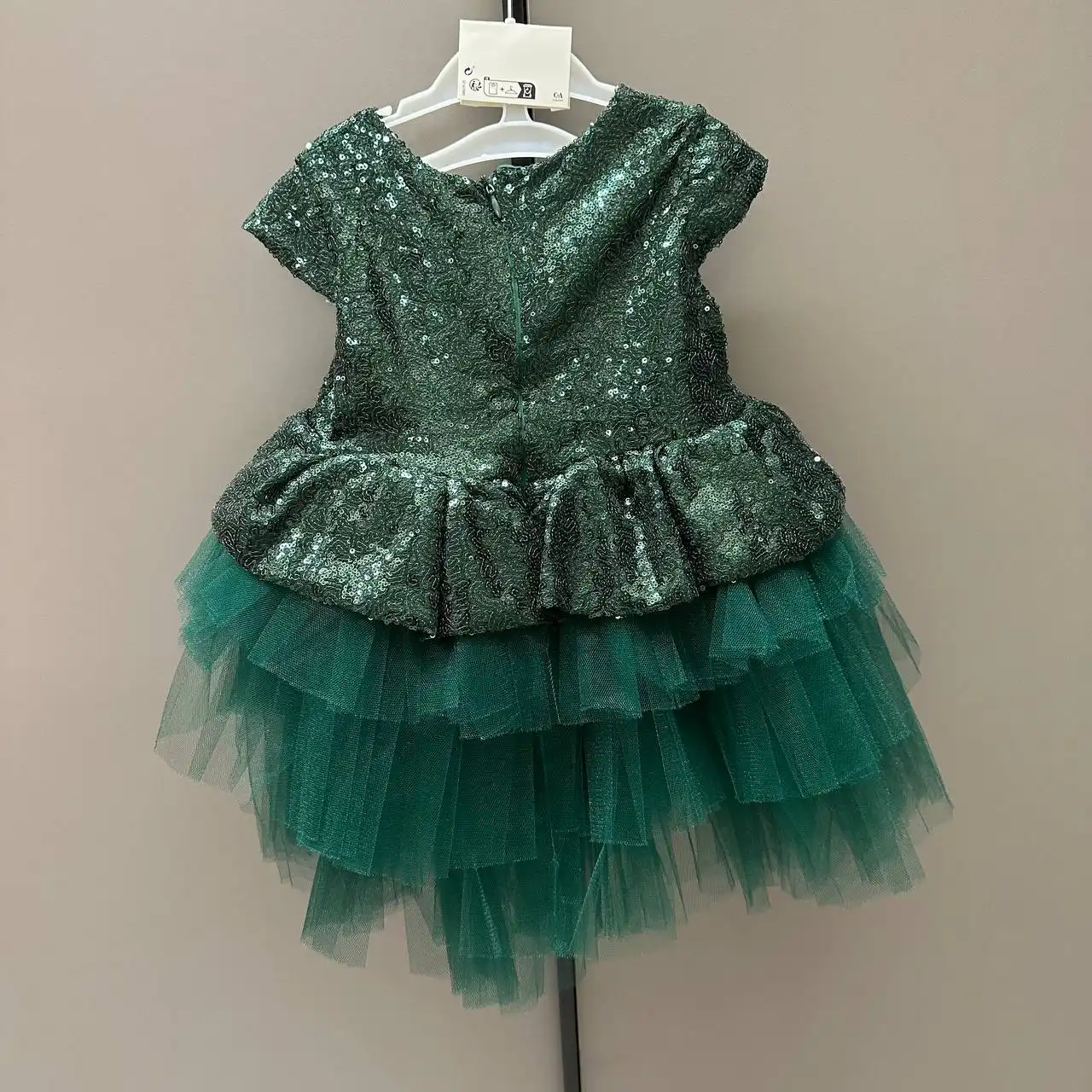 Продам детскую одежду размер 2/3 года