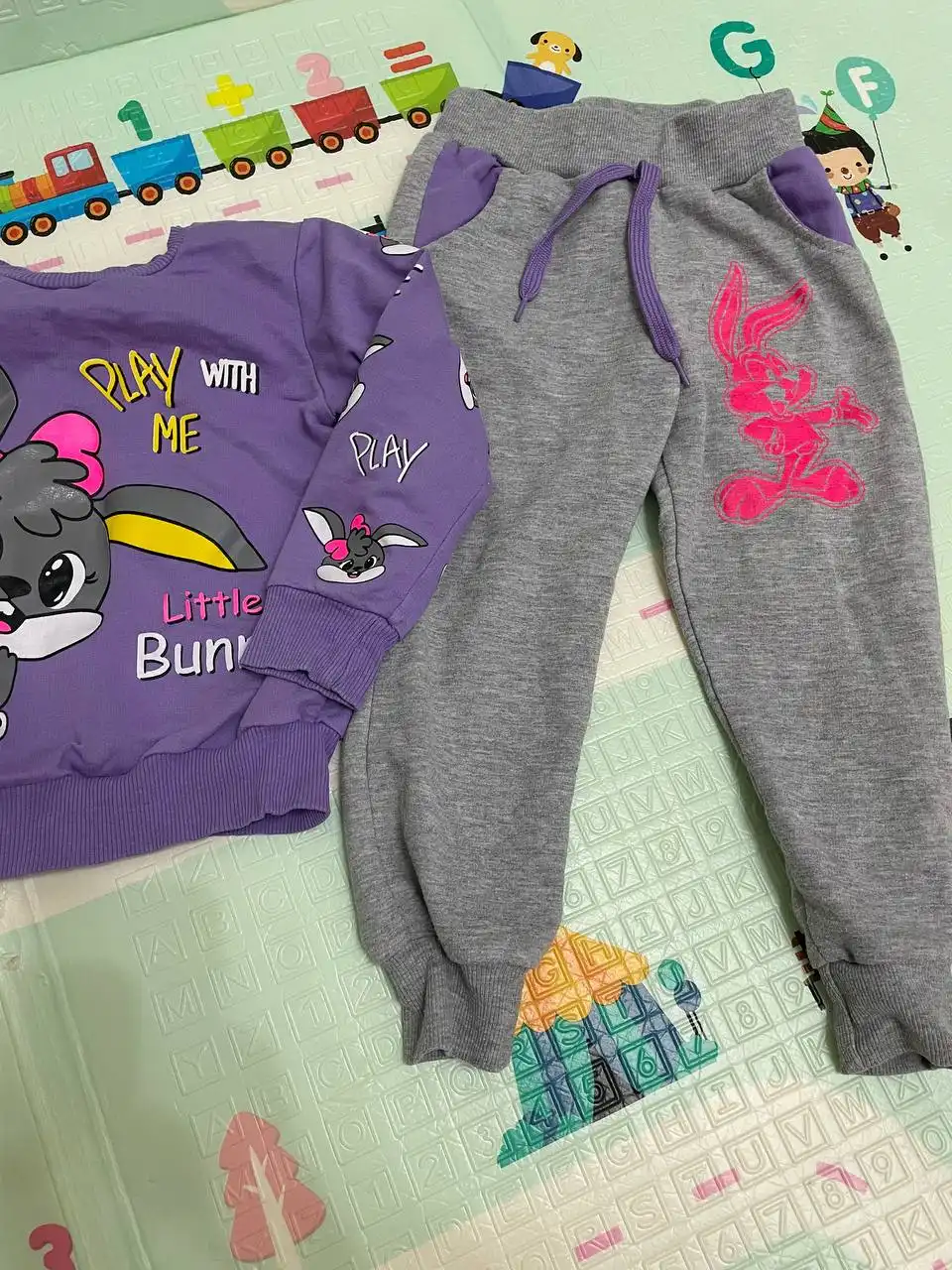 Спортивный костюм Little Bunny для детей 3 лет