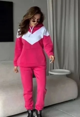 Костюм новый утепленный размер 46 - Одежда в Энгельс