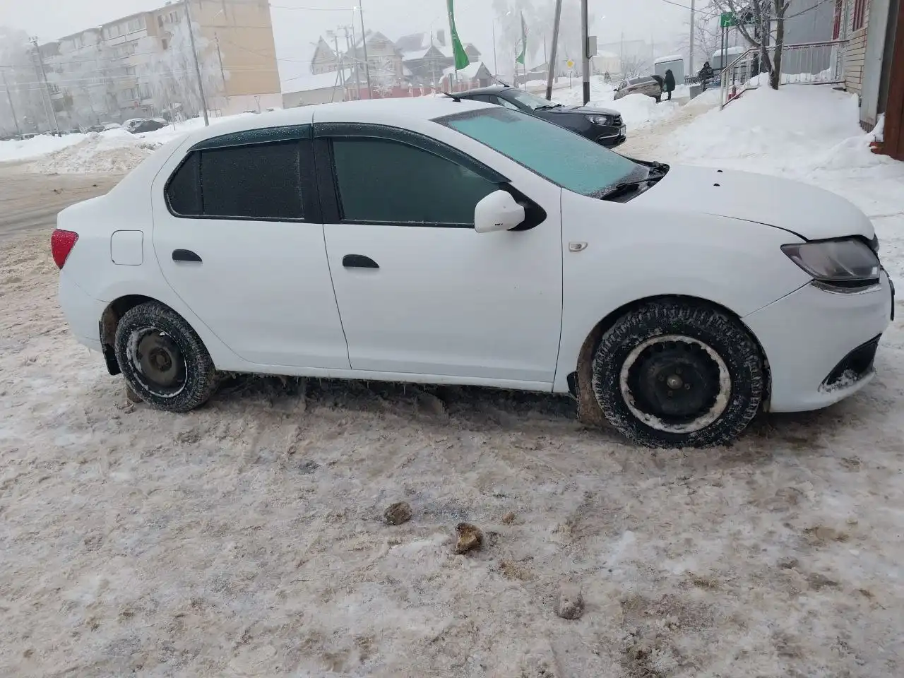 Продажа автомобиля Логен 2018 года с новым двигателем и кондиционером - Авто в Энгельс