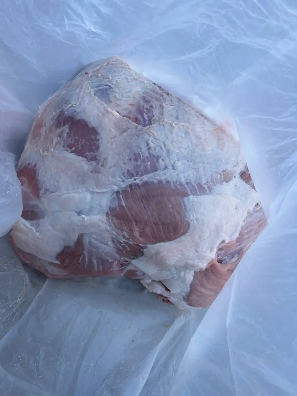 Продажа мяса свинины разными частями - Продукты питания (Барахолка) в Энгельс