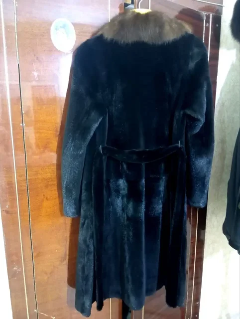 Продам норковую стриженную шубу - Одежда в Энгельс