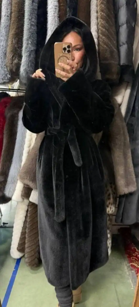 Шикарная шуба из эко меха