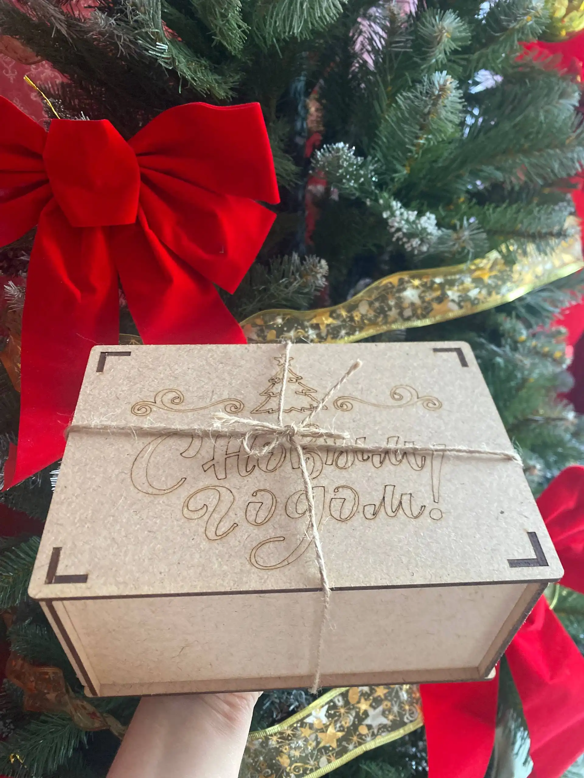 Набор сушеного мяса и закусок в подарок