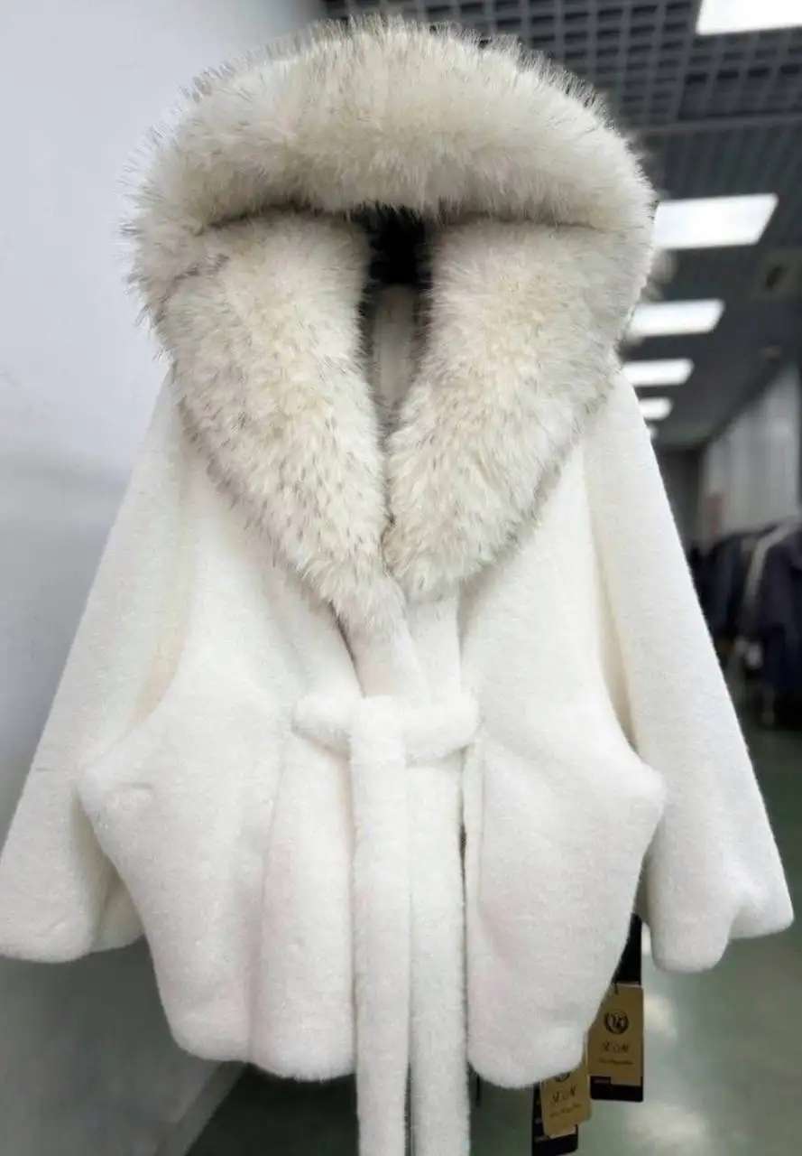 Шубка из экомеха под норку, размер оверсайз 42/50 - Верхняя одежда (Одежда) в Иркутск