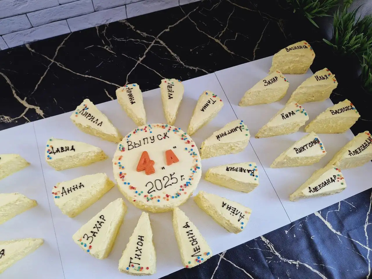 Торты и пирожные на выпускной - Кулинария (Услуги) в Иркутск