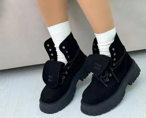 Демисезонные ботинки - Верхняя одежда и обувь в Иркутск