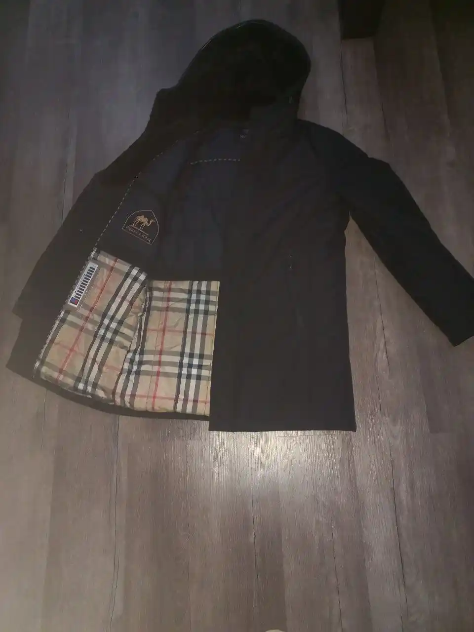 Продам пуховики р 48-50