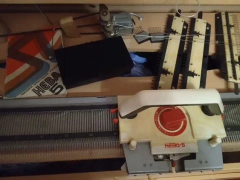 Вязальная машина Нева-5 СССР 1989 г, новая - Хобби и отдых в Тюмень