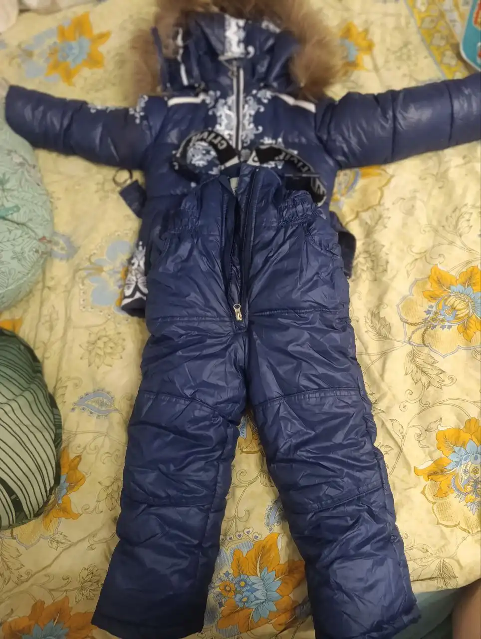 Зимний комбинезон Bonkombinezon для девочки 12 месяцев