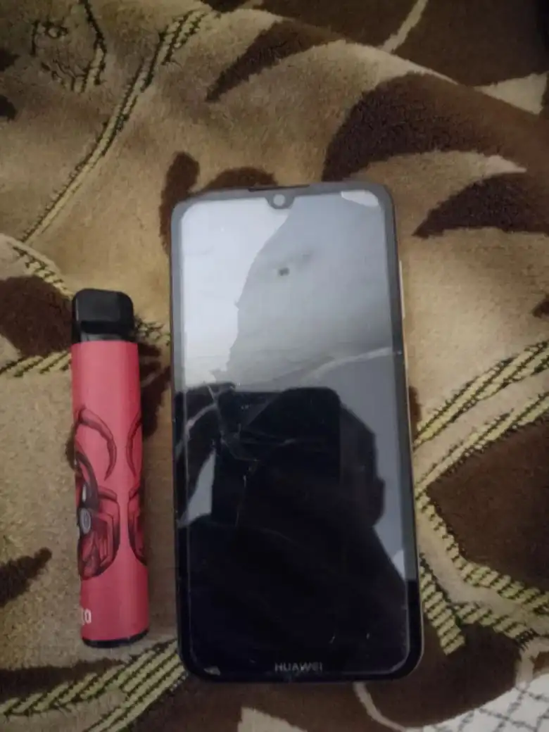 Продам телефон без аккумулятора