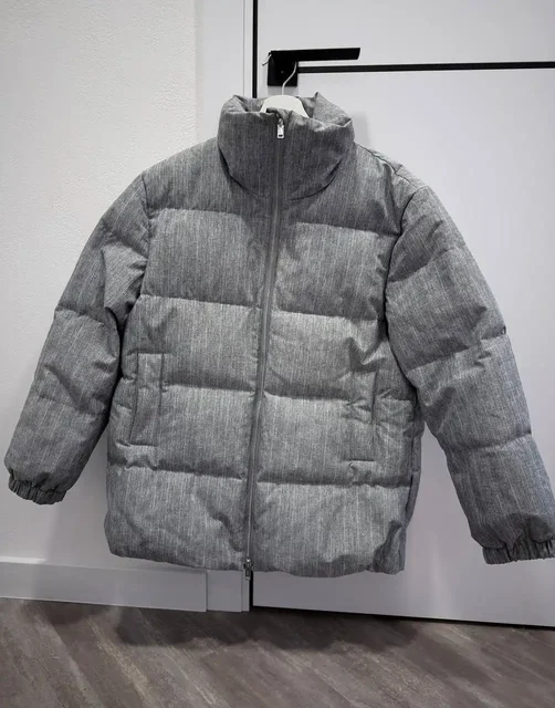 Продам женский зимний пуховик Annemore размер S - null в Тюмень