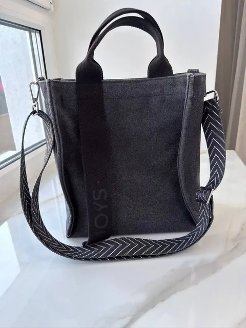 Продам женскую сумку MOYS ZOYI S черного цвета - частное объявление в Тюмень