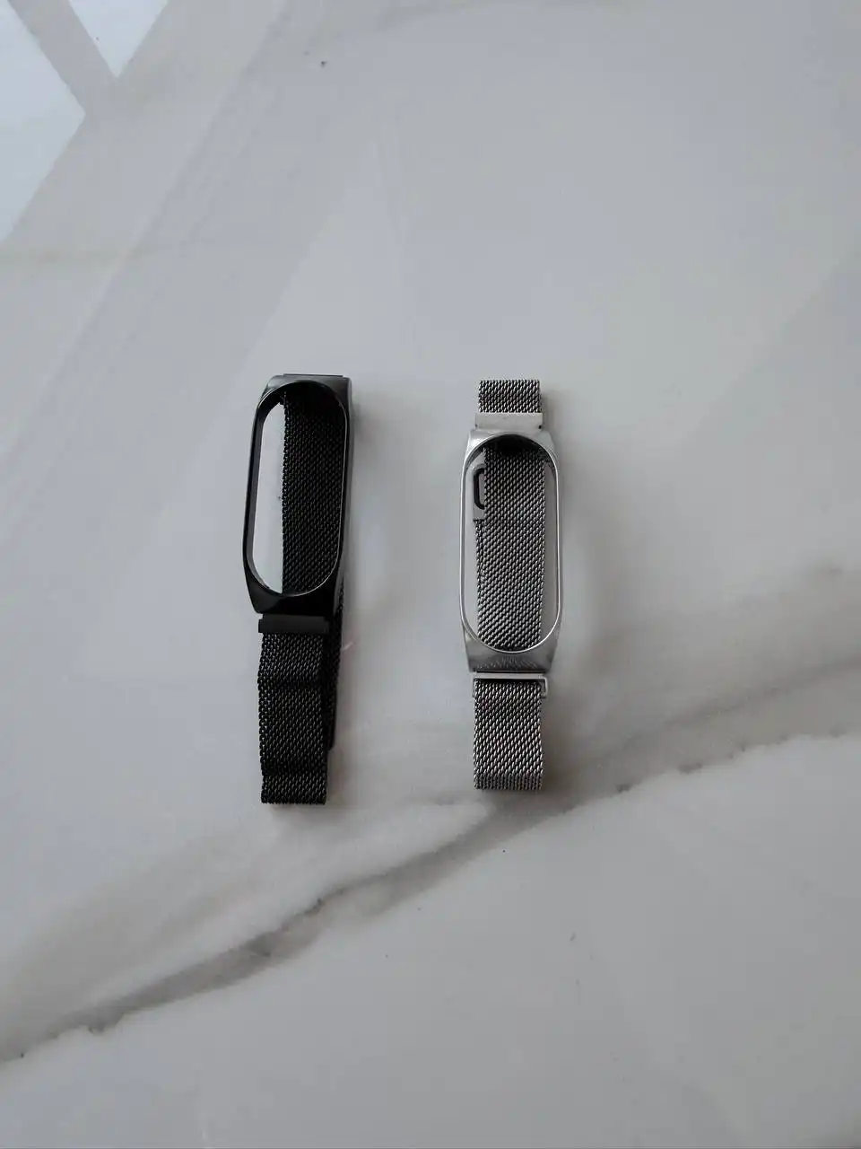 Продам два ремешка миланская петля на Xiaomi Mi Band 3 - Аксессуары для гаджетов (Электроника) в Тюмень