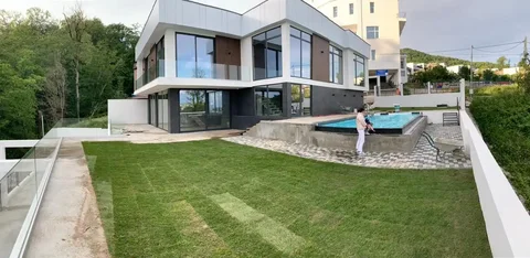 Изготовление и монтаж пластиковых окон, дверей, лоджий - частное объявление в Тюмень