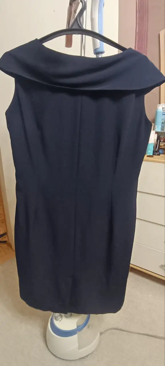 Тёмно-синее платье с подкладом и боковой молнией - Женская одежда (Одежда) в Тюмень