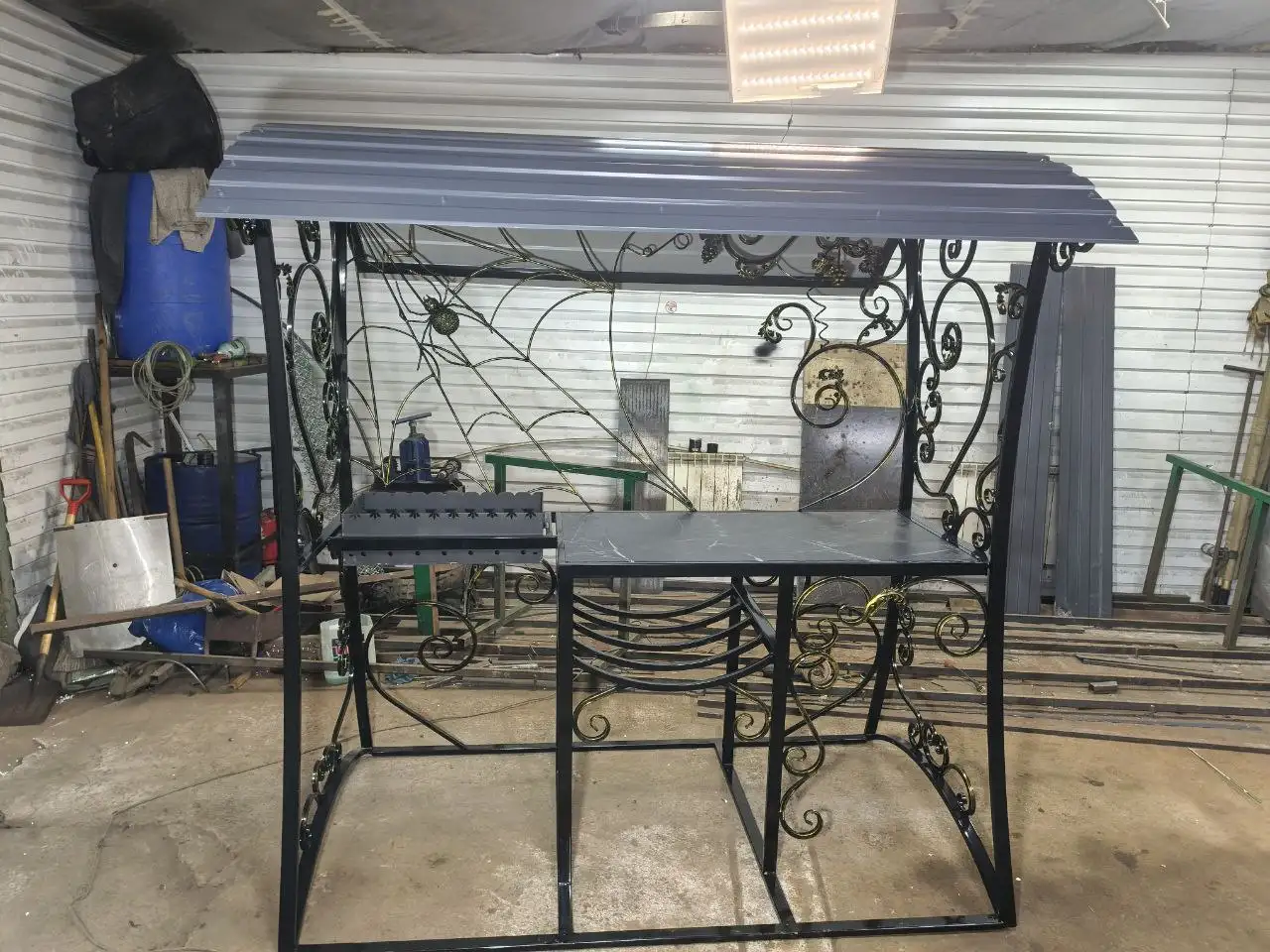 Продам мангальную зону - Мангалы и барбекю (Для дома и дачи) в Тюмень