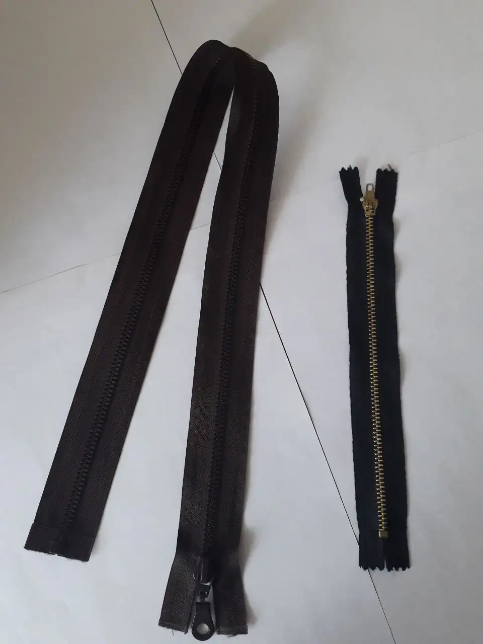 Продажа молний 60 см пластик и 18 см металл - Швейная фурнитура (Барахолка) в Тюмень