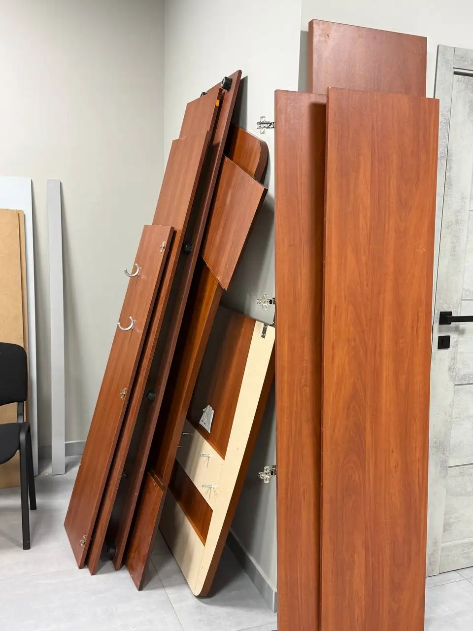 Отдам мебель в Тюмени - Мебель (Барахолка) в Тюмень