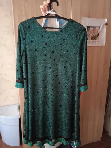 Платье блестящее 48-50 размер - Сумки в Тюмень