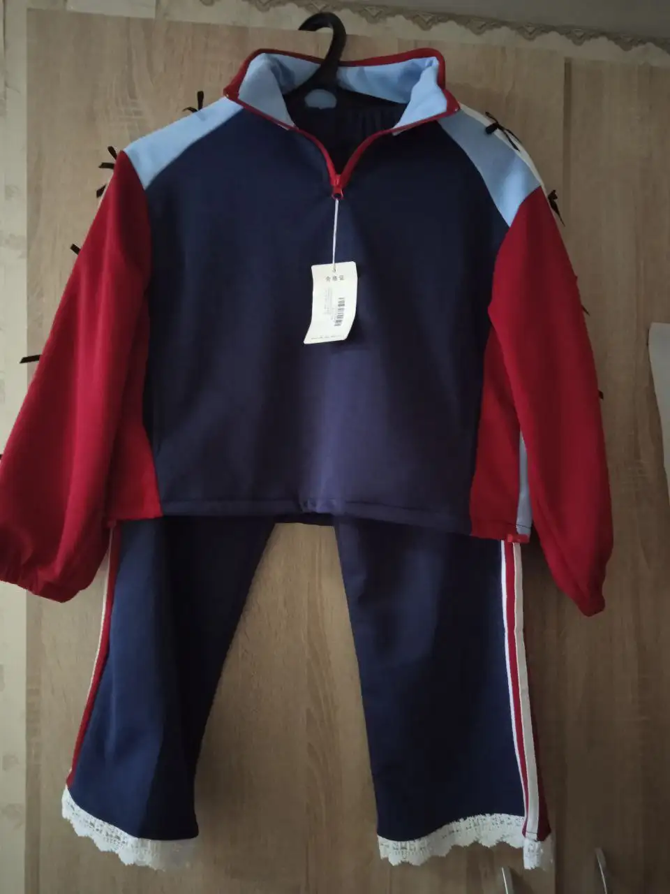 Костюм на девочку 150 рост - Детская одежда (Одежда) в Тюмень