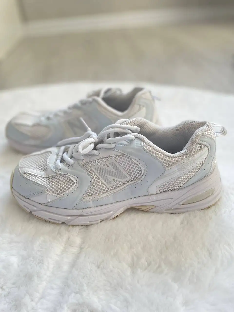 Продажа кроссовок и зимних сапог 39 размер - Обувь (Одежда) в Тюмень