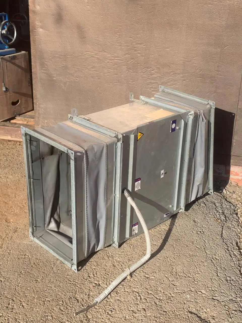 Продам промышленный вентилятор - Промышленное оборудование (Готовый бизнес и оборудование) в Тюмень