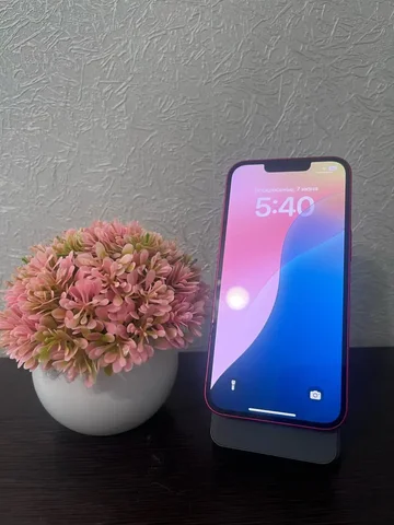 iPhone 13 128 ГБ в хорошем состоянии с нюансами - Блоки питания и аксессуары в Тюмень