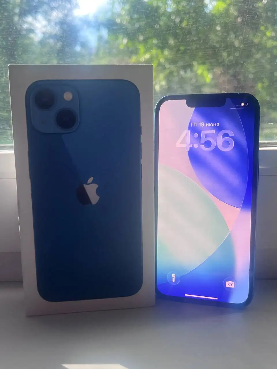 iPhone 13 128GB синий - Смартфоны и гаджеты (Электроника) в Тюмень