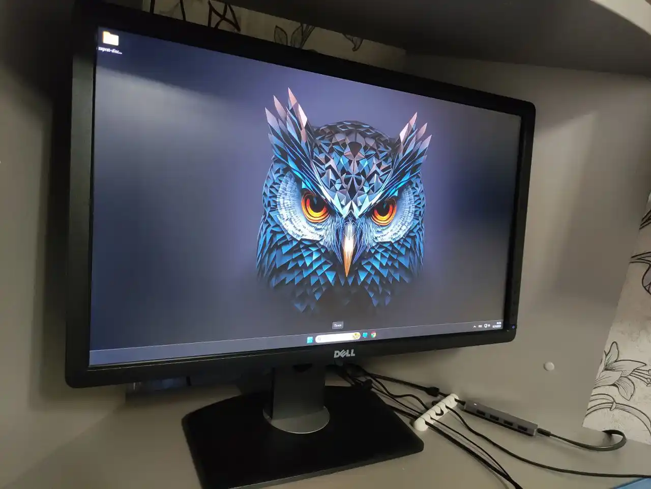 Компьютер с монитором Dell UltraSharp