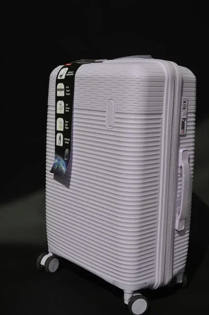 Продажа нового товара - Товары для детей в Красноярск