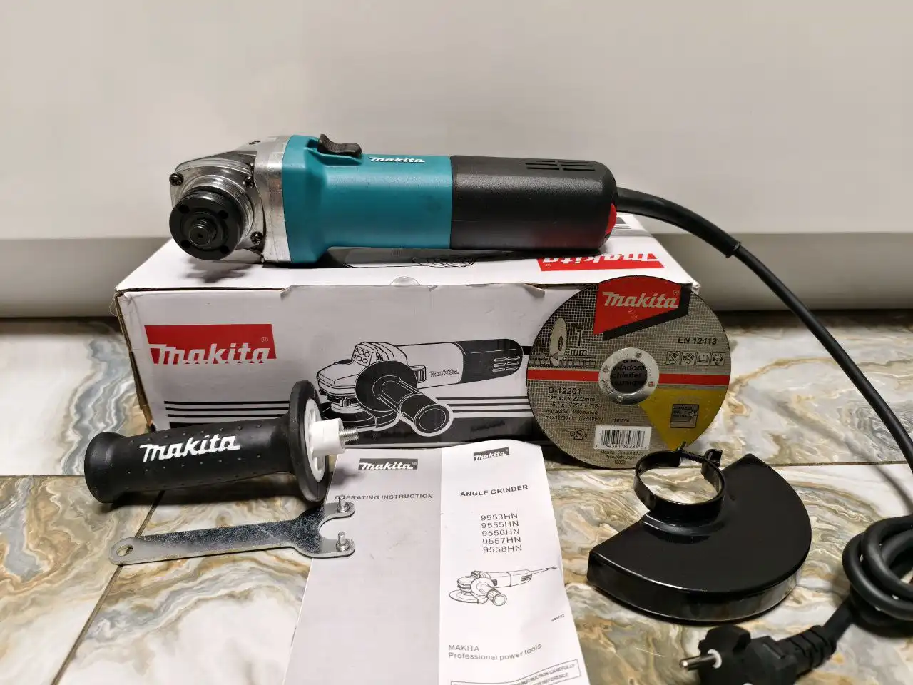 Болгарка УШМ Makita 9558HN 125 мм с регулировкой оборотов