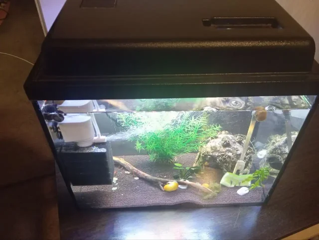 Продам два аквариума - Барахолка в Красноярск