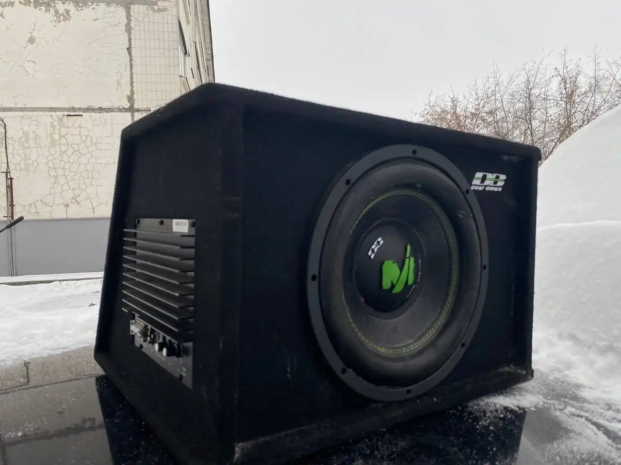 Товар с жизненными коцками