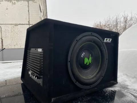 Товар с жизненными коцками - Барахолка в Красноярск