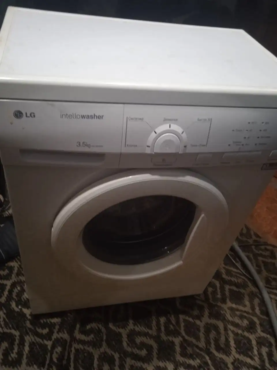 Продам рабочую машинку