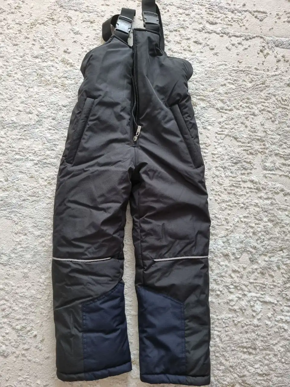 Продам новую одежду для ребенка 38 размер