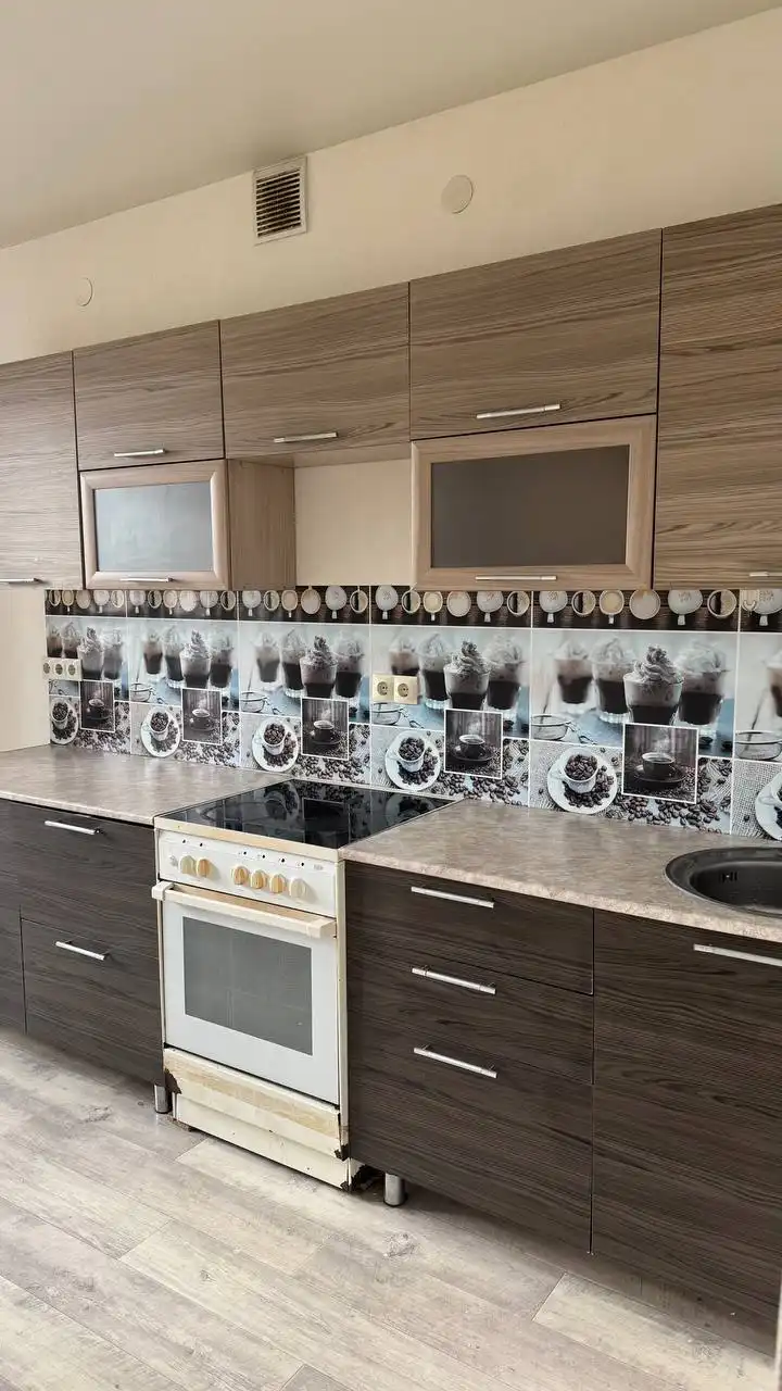 Кухонный гарнитур с печкой