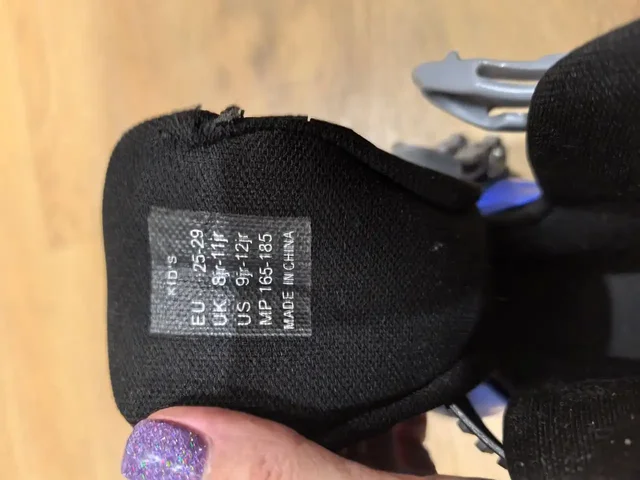 Ролики 25-29 размер - Хобби и отдых в Красноярск