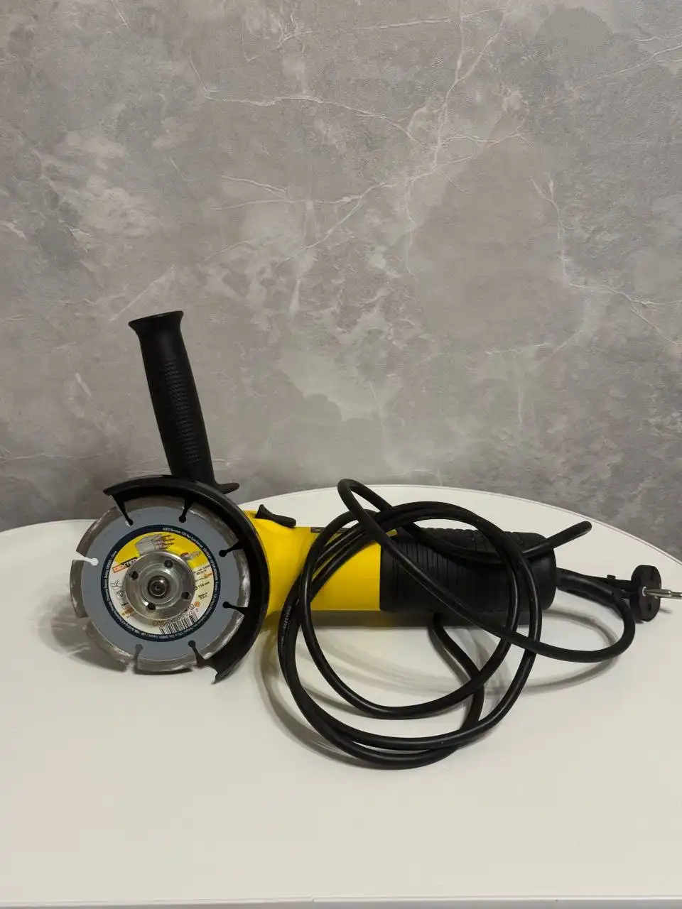 Продам болгарку УШМ Stanley Fatmax FMEG125V 125мм