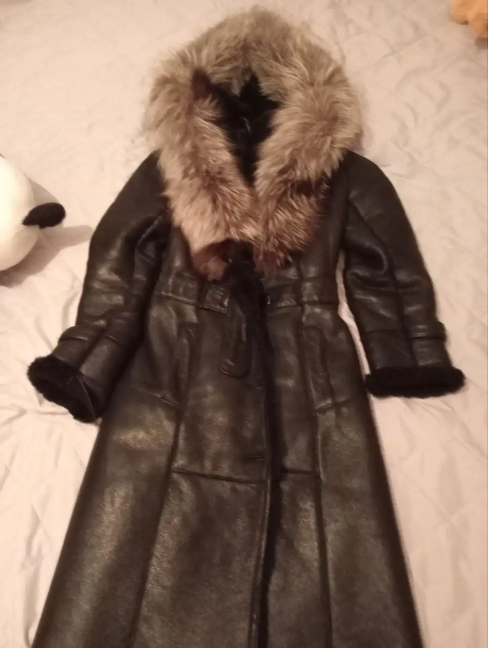 Продам пуховик 46 размера в отличном состоянии